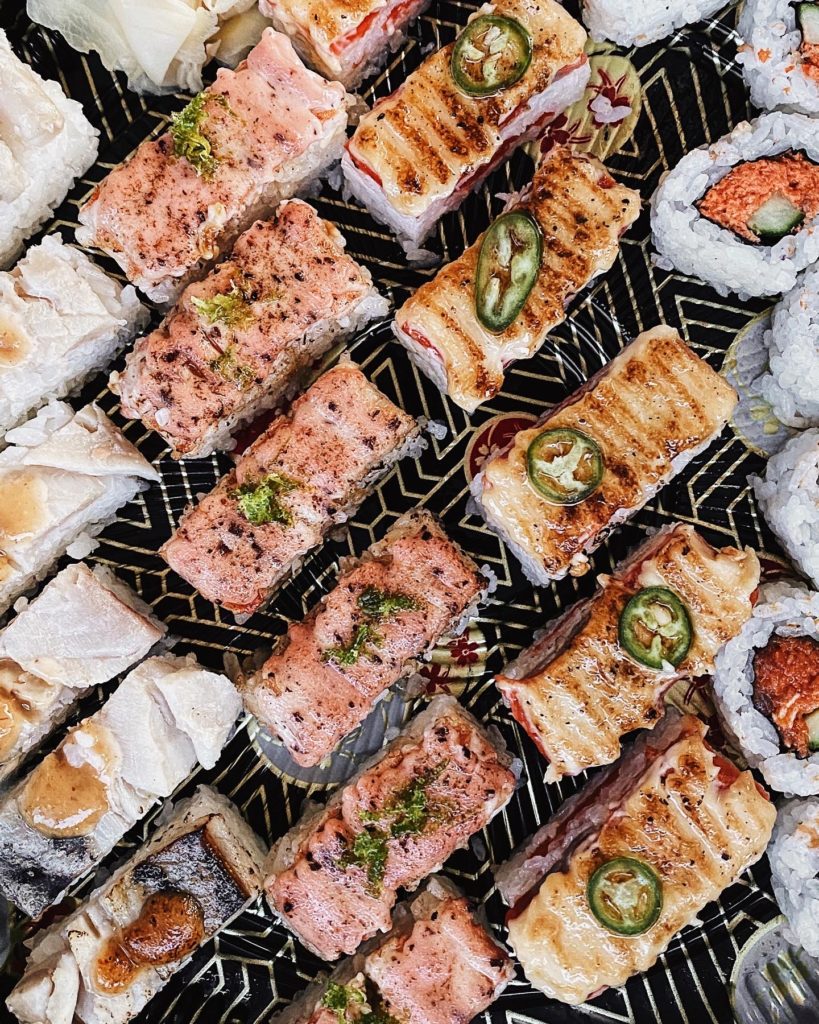 Miku aburi sushi